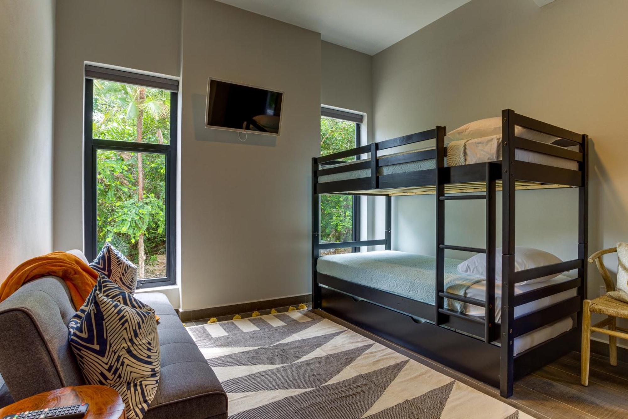 Naia Resort And Spa Placencia Экстерьер фото